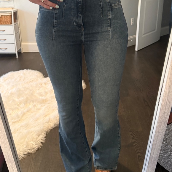 Free People Jayde Flare Jean, Size 28 - Picture 5 of 7